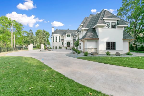 Cost of Concrete Driveway Installation in Bronx