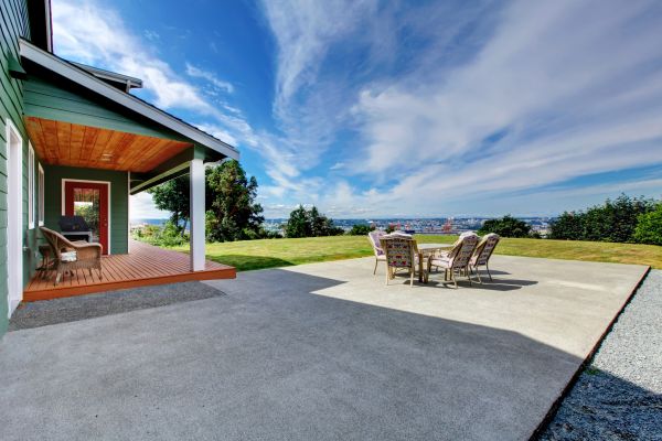 Cost of Backyard Concreting in Bronx