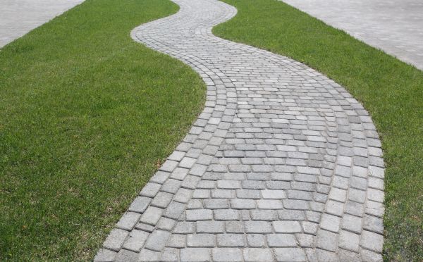 Cost of Walkway Paving in Bronx